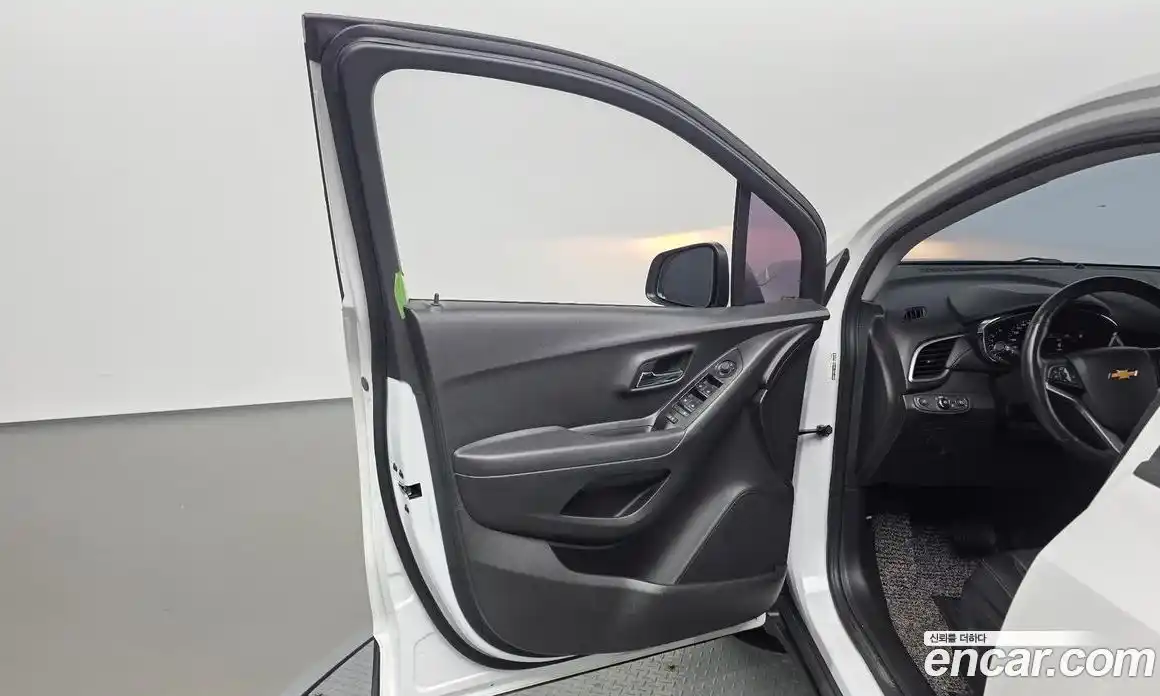 Chevrolet Trax 2020 1.4 гидро в Москве № 2127475, фото 14