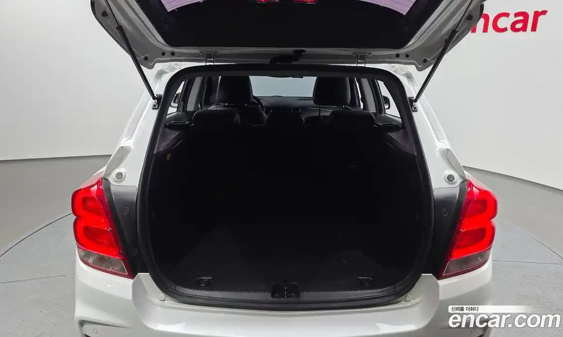 Chevrolet Trax 2020 1.4 гидро в Москве № 2127475, фото 26