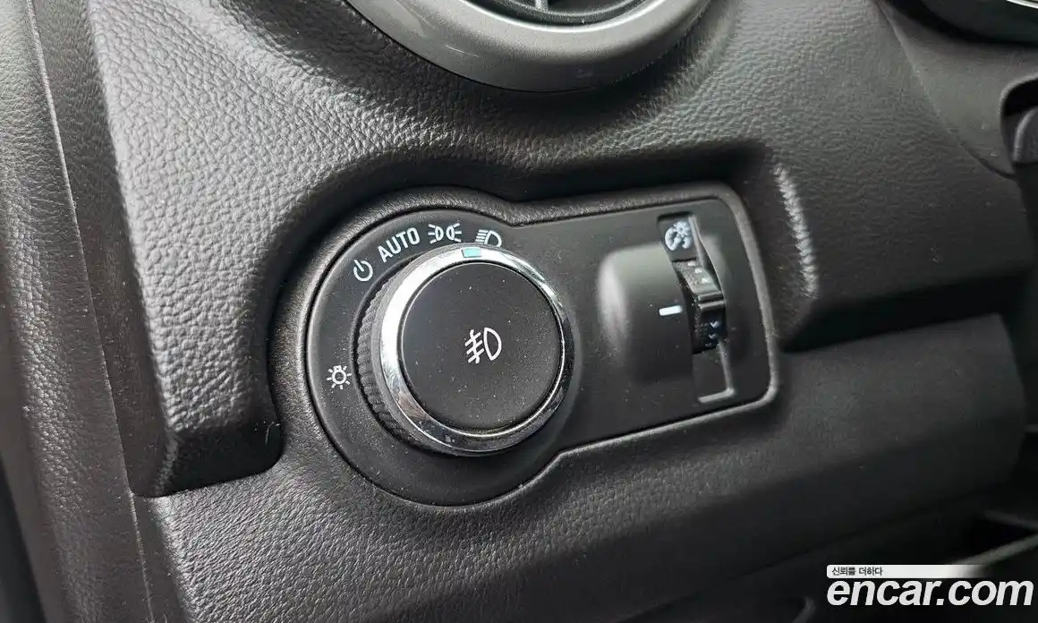 Chevrolet Trax 2014 1.4 гидро в Москве № 2128408, фото 13