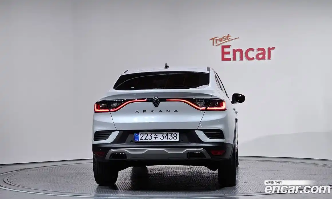 Renault Arkana 2025 1.6 гидро в Москве № 2128781, фото 4