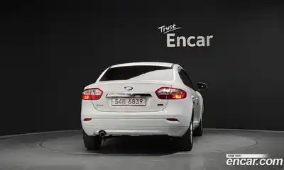 Renault SM3 2018 1.5 гидро в Москве № 2128926, миниатюра 4