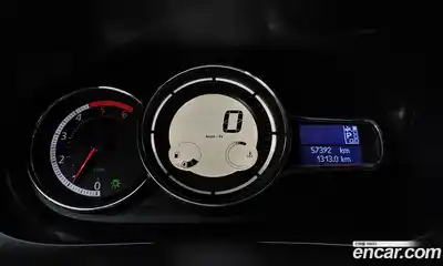 Renault SM3 2018 1.5 гидро в Москве № 2128926, миниатюра 8