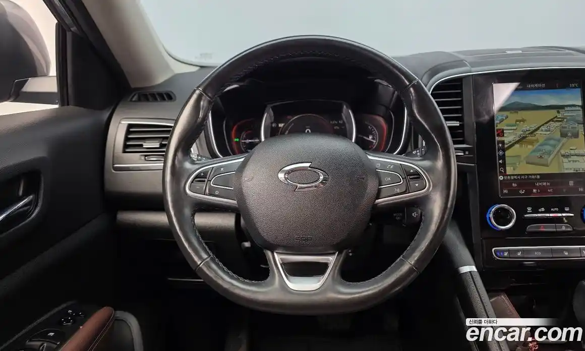 Renault QM6 2018 2.0 гидро в Москве № 2129128, фото 13