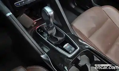 Renault QM6 2018 2.0 гидро в Москве № 2129128, миниатюра 9