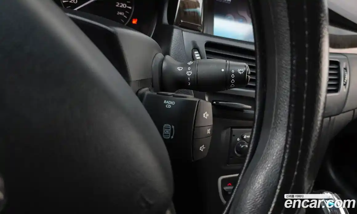 Renault SM5 2011 2.0 гидро в Москве № 2129130, фото 24
