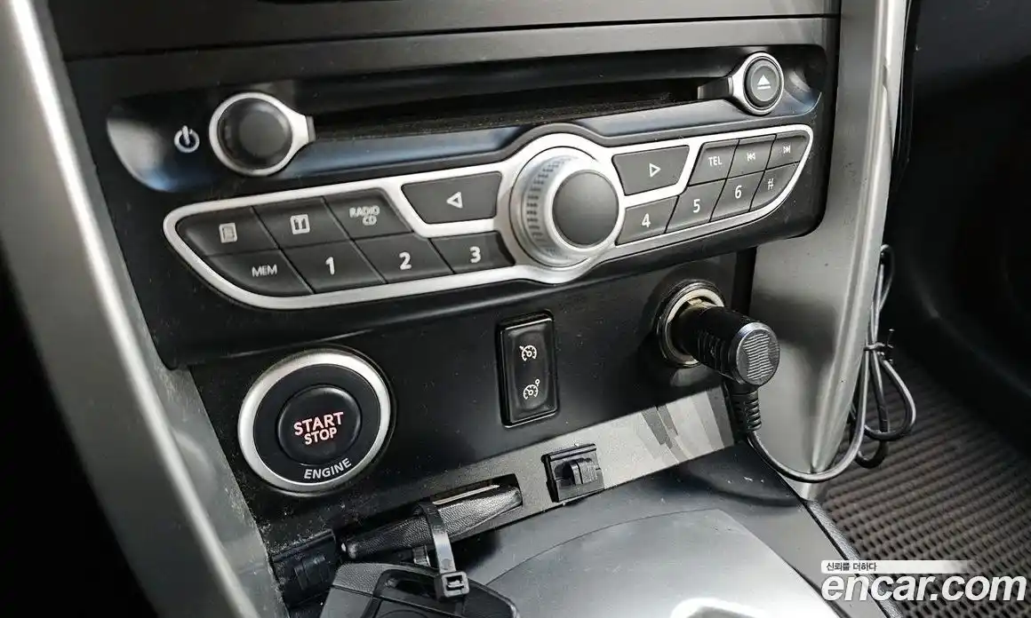 Renault QM5 2011 2.0 гидро в Москве № 2129385, фото 17