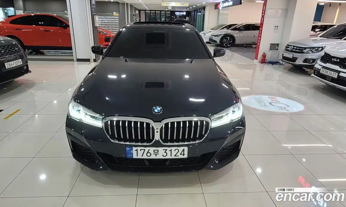 BMW 5-Series 2023 2.0 гидро в Москве, фото 3
