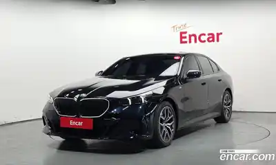 BMW 5-Series, 2024