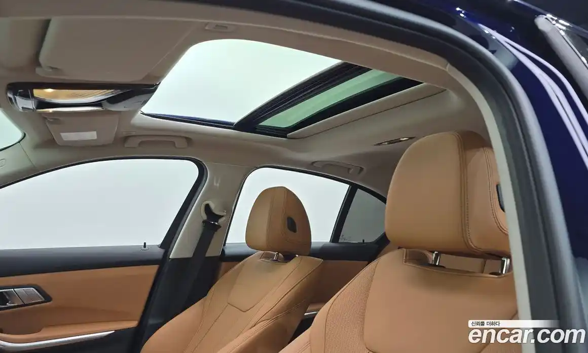 BMW 3-Series 2025 2.0 гидро в Москве, фото 23