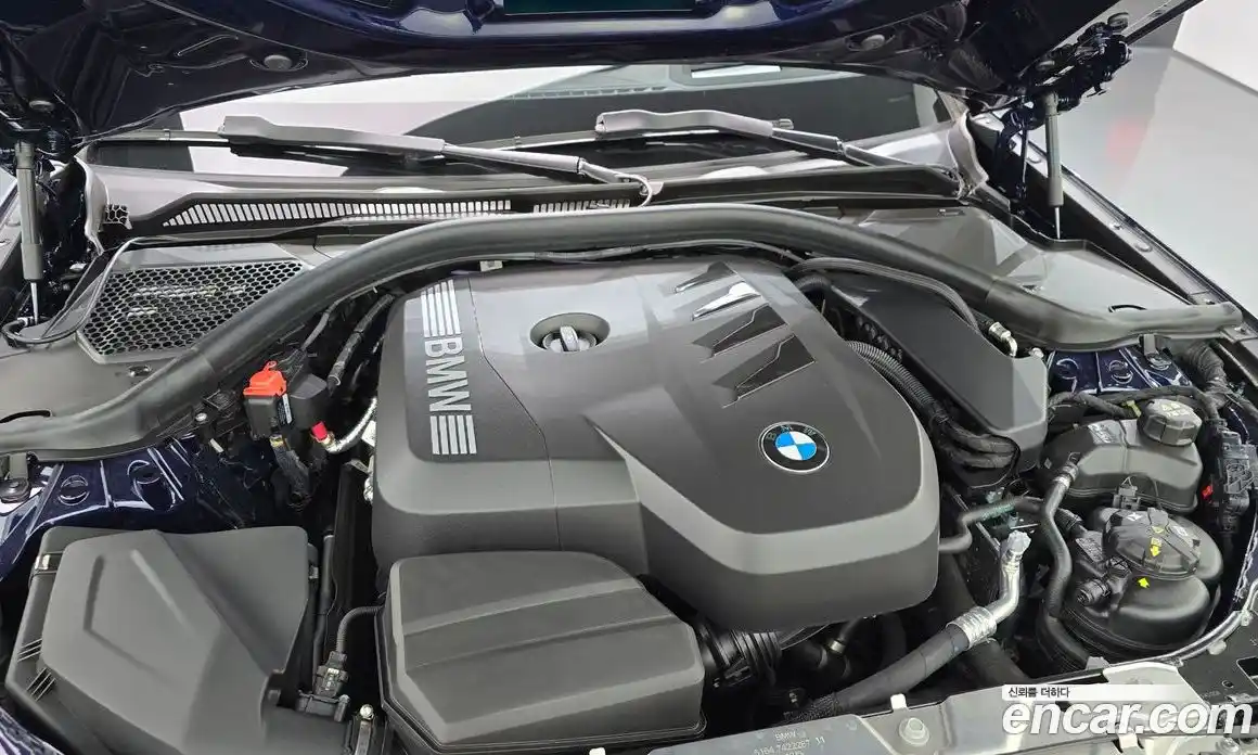 BMW 3-Series 2025 2.0 гидро в Москве, фото 6