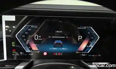 BMW 7-Series 2025 3.0 гидро в Москве № 2129815, миниатюра 11