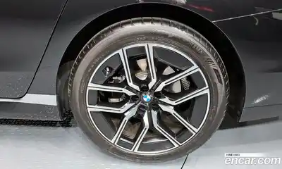 BMW 7-Series 2025 3.0 гидро в Москве № 2129815, миниатюра 7