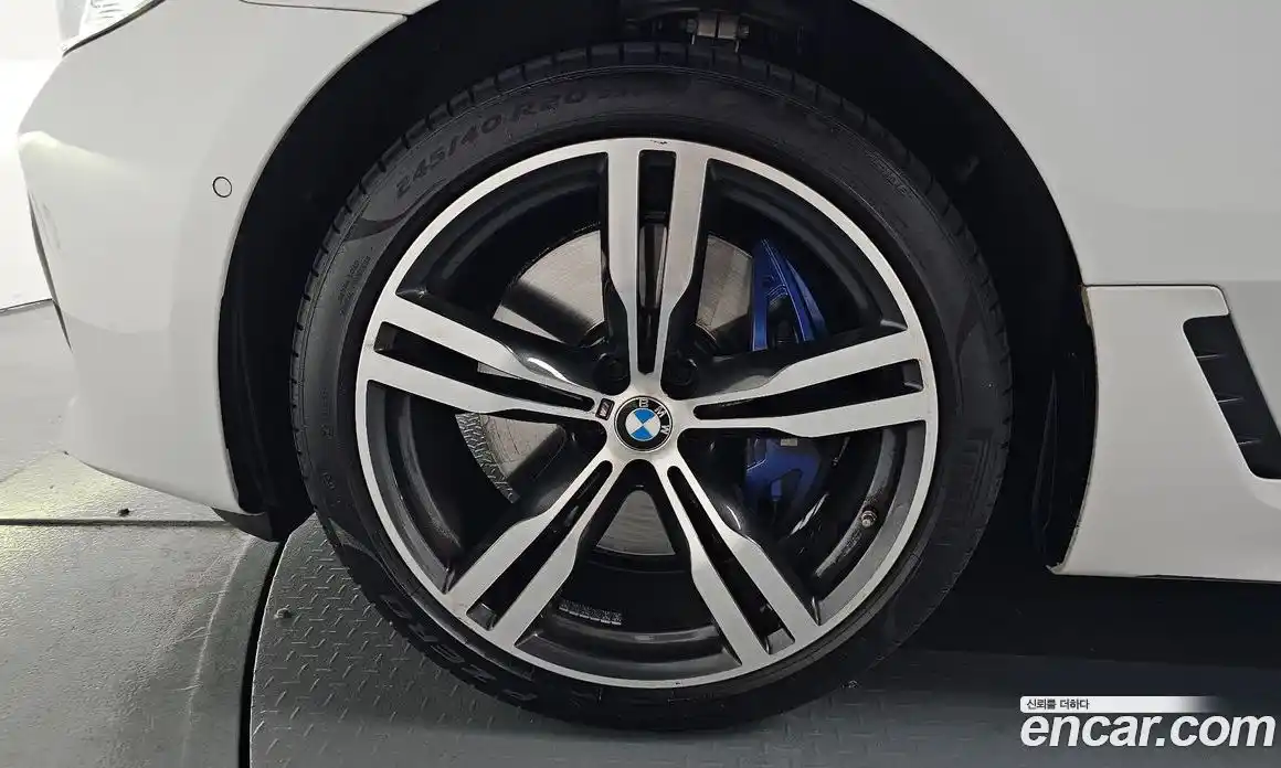 BMW 6-Series 2024 3.0 гидро в Москве, фото 7
