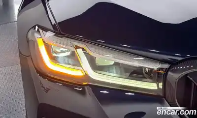 BMW 5-Series 2023 2.0 гидро в Москве № 2130278, миниатюра 8