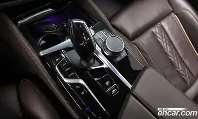 BMW 5-Series 2021 2.0 гидро в Москве № 2130606, миниатюра 12