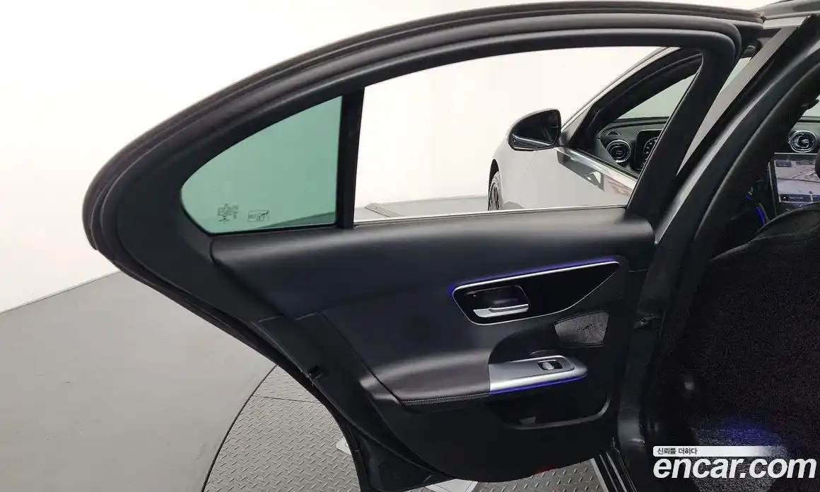 Mercedes-Benz C-Class 2022 2.0 гидро в Москве, фото 14
