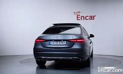 Mercedes-Benz C-Class 2022 2.0 гидро в Москве, миниатюра 3