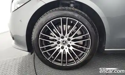 Mercedes-Benz C-Class 2022 2.0 гидро в Москве, миниатюра 4