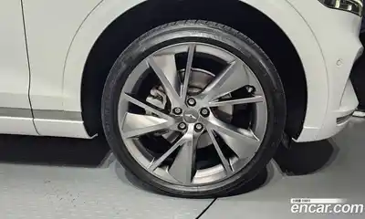 Genesis GV70 2022 2.2 гидро в Москве, миниатюра 5