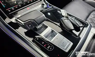 Audi Q8 2022 3.0 гидро в Москве № 2131212, миниатюра 12