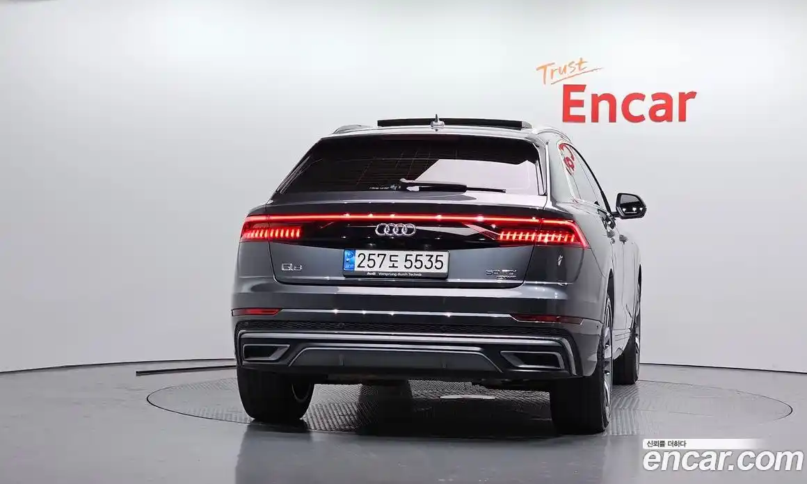Audi Q8 2022 3.0 гидро в Москве № 2131212, фото 4
