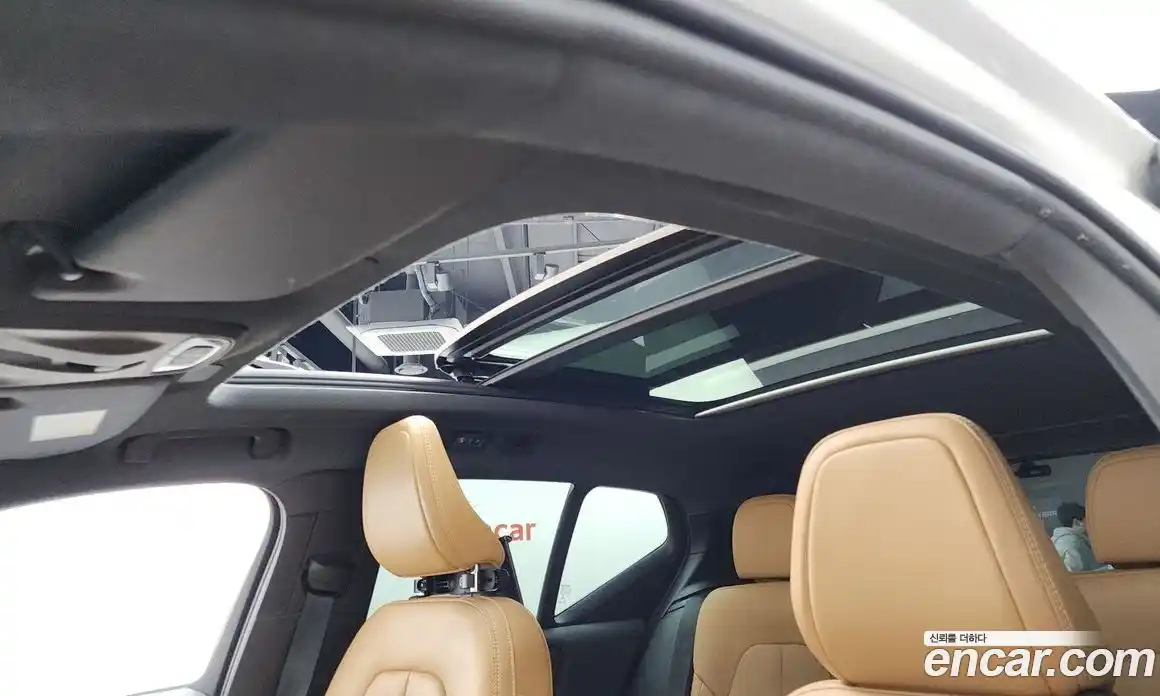 Volvo XC40 2021 2.0 гидро в Москве, фото 28