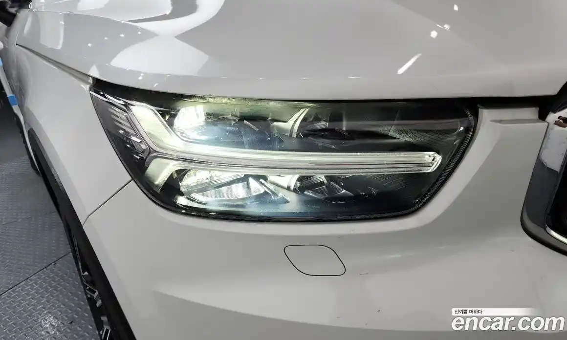 Volvo XC40 2021 2.0 гидро в Москве, фото 8