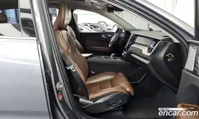 Volvo XC60 2019 2.0 гидро в Москве, миниатюра 11