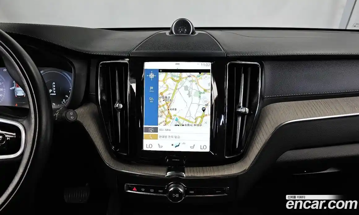 Volvo XC60 2019 2.0 гидро в Москве, фото 14