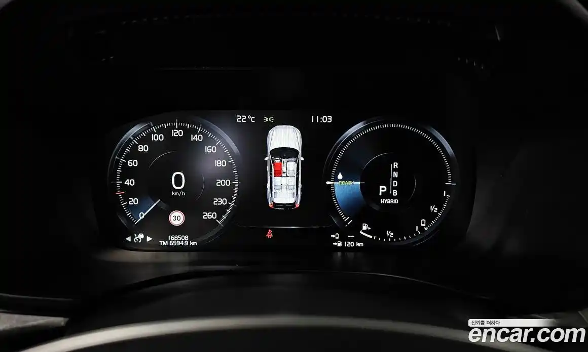 Volvo XC60 2019 2.0 гидро в Москве, фото 8