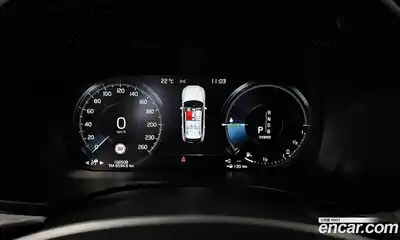 Volvo XC60 2019 2.0 гидро в Москве, миниатюра 8