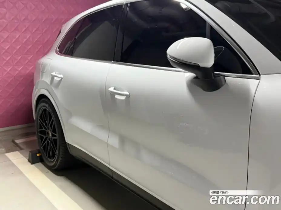 Porsche Cayenne 2023 3.0 гидро в Москве № 2131783, фото 3