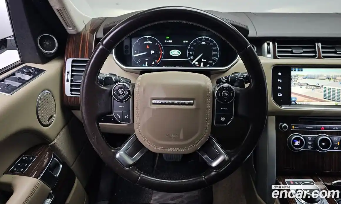 Land Rover Range-Rover 2015 4.4 гидро в Москве № 2131888, фото 17
