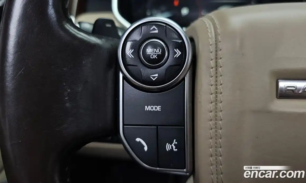 Land Rover Range-Rover 2015 4.4 гидро в Москве № 2131888, фото 31