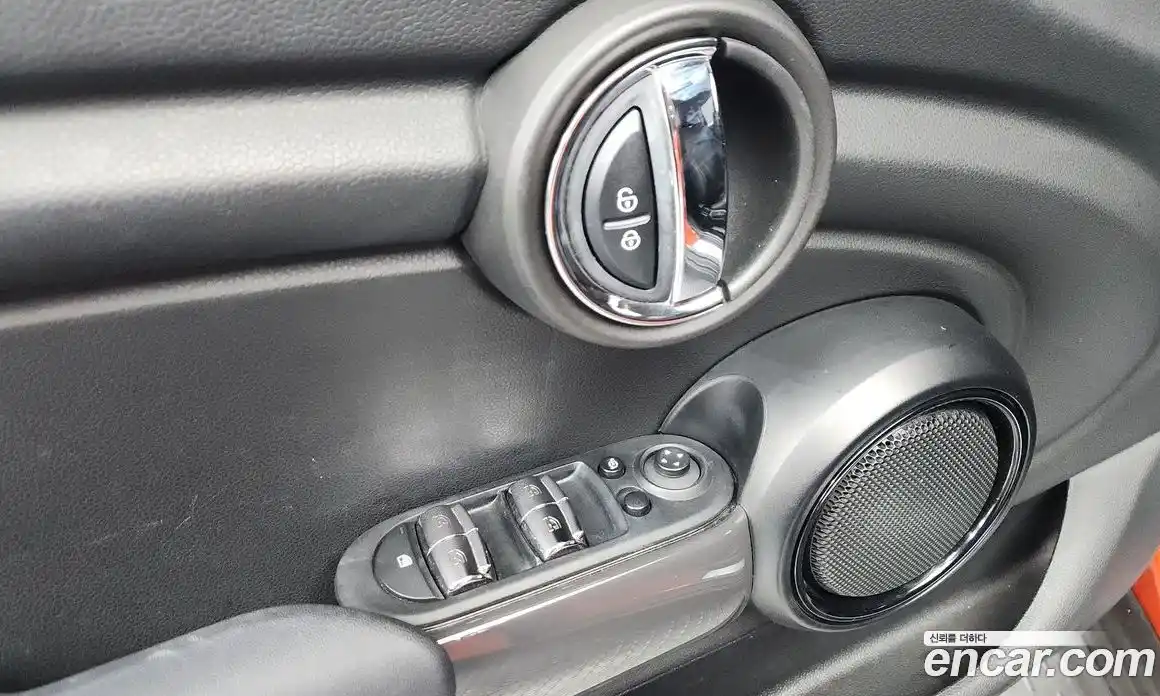 Mini Cooper 2021 1.5 гидро в Москве, фото 35