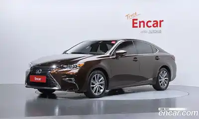 Lexus ES, 2018