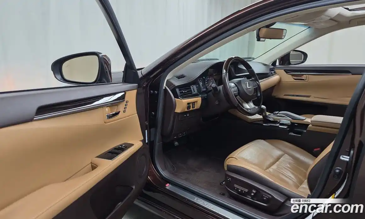 Lexus ES 2018 2.5 гидро, фото 13