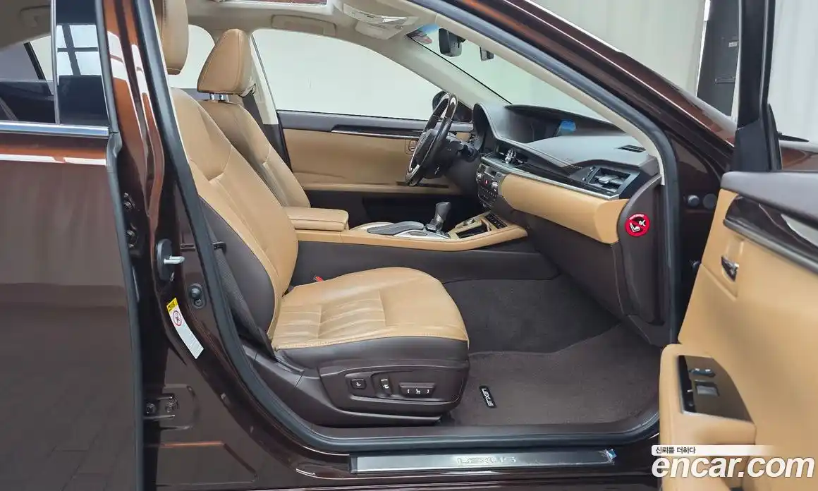 Lexus ES 2018 2.5 гидро, фото 17
