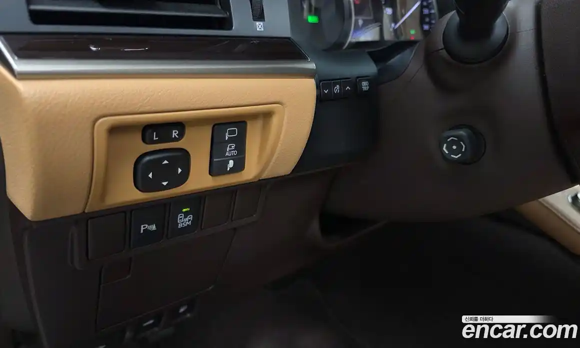 Lexus ES 2018 2.5 гидро, фото 23