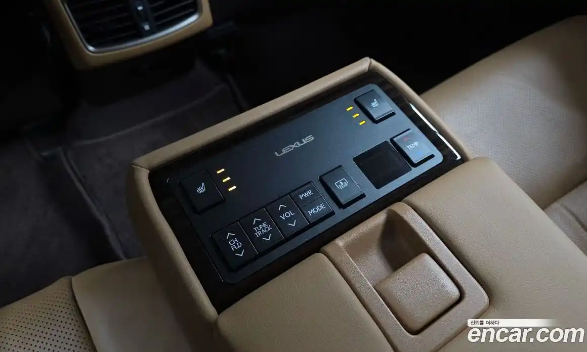 Lexus ES 2018 2.5 гидро, фото 24