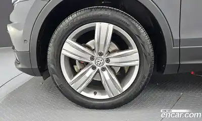 Volkswagen Tiguan 2018 2.0 гидро в Москве, миниатюра 5