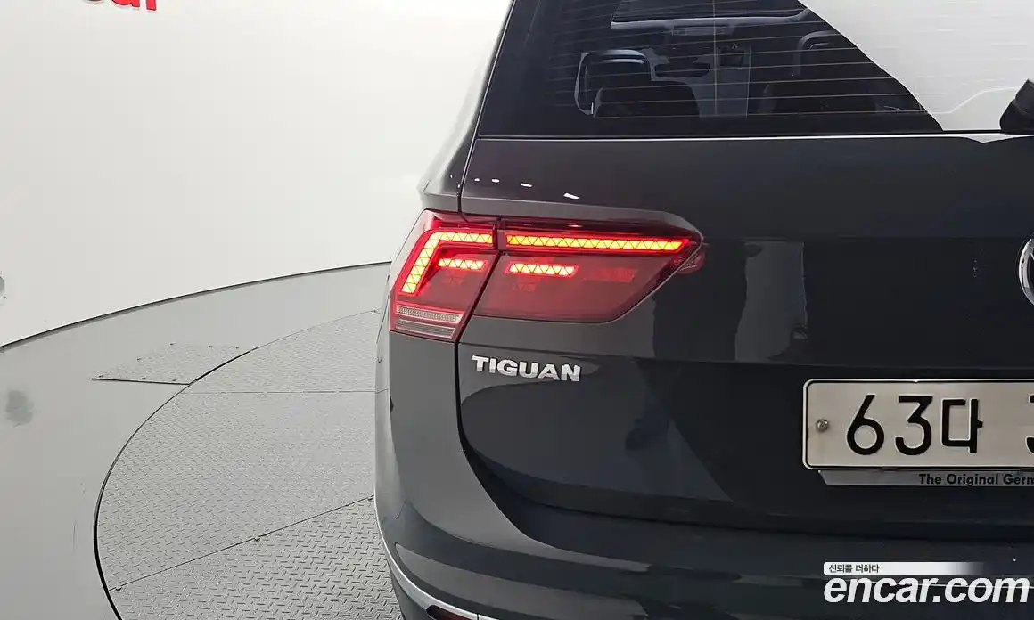 Volkswagen Tiguan 2018 2.0 гидро в Москве, фото 9