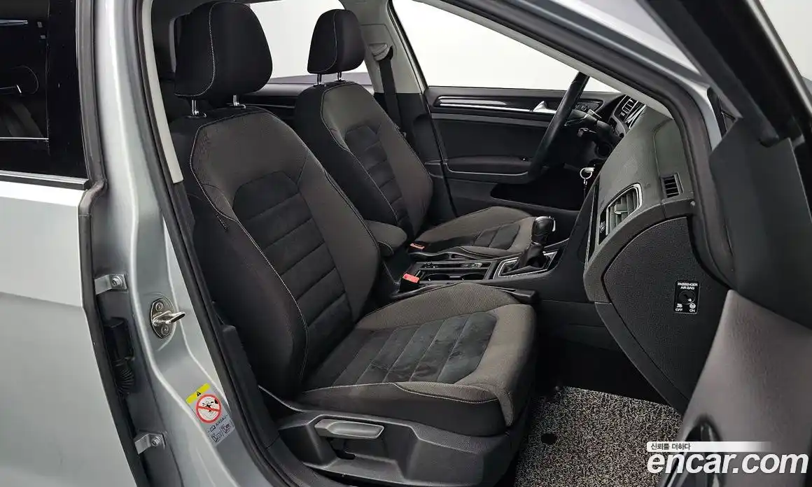 Volkswagen Golf 2014 1.4 гидро в Москве № 2132473, фото 11