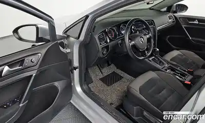 Volkswagen Golf 2014 1.4 гидро в Москве № 2132473, миниатюра 10