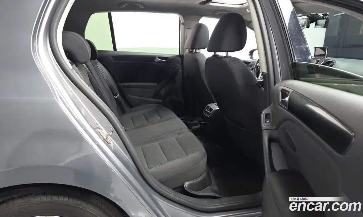 Volkswagen Golf 2013 2.0 гидро в Москве, фото 12