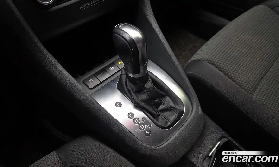 Volkswagen Golf 2013 2.0 гидро в Москве, фото 9