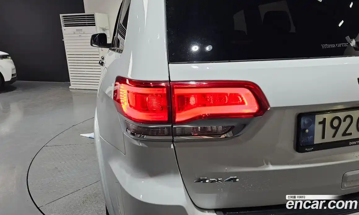 Jeep Cherokee 2021 3.6 гидро в Москве, фото 9