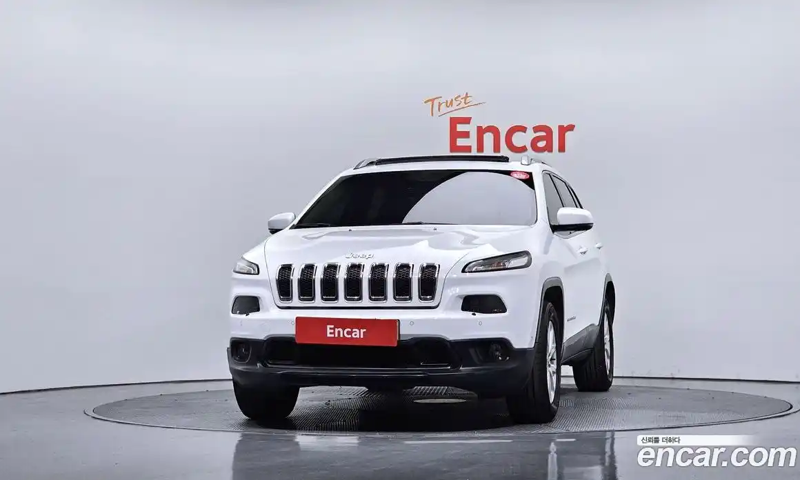 Jeep Cherokee 2015 2.4 гидро в Москве, фото 3