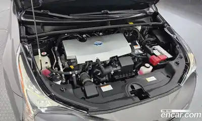 Toyota Prius 2016 1.8 гидро в Москве № 2132948, миниатюра 6