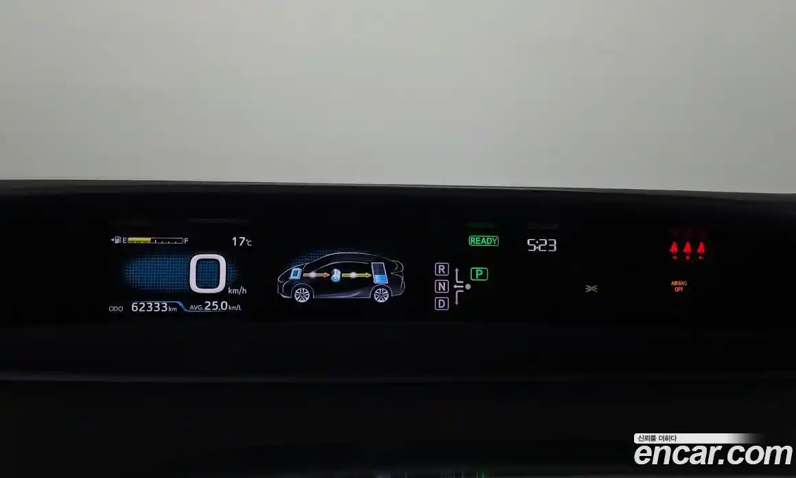 Toyota Prius 2016 1.8 гидро в Москве № 2132948, фото 8